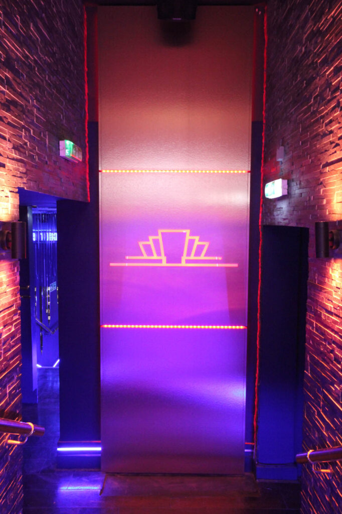 146-bespoke-nightclub-entrance